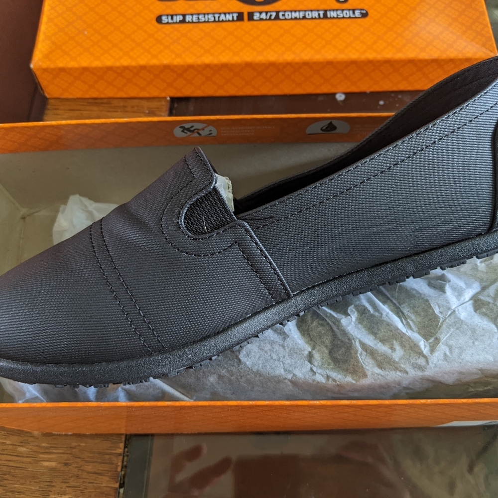 Safe-T-Step Women's Slip-ons